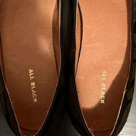 All Black Jungle Ballet Flats - Picture 10 of 14